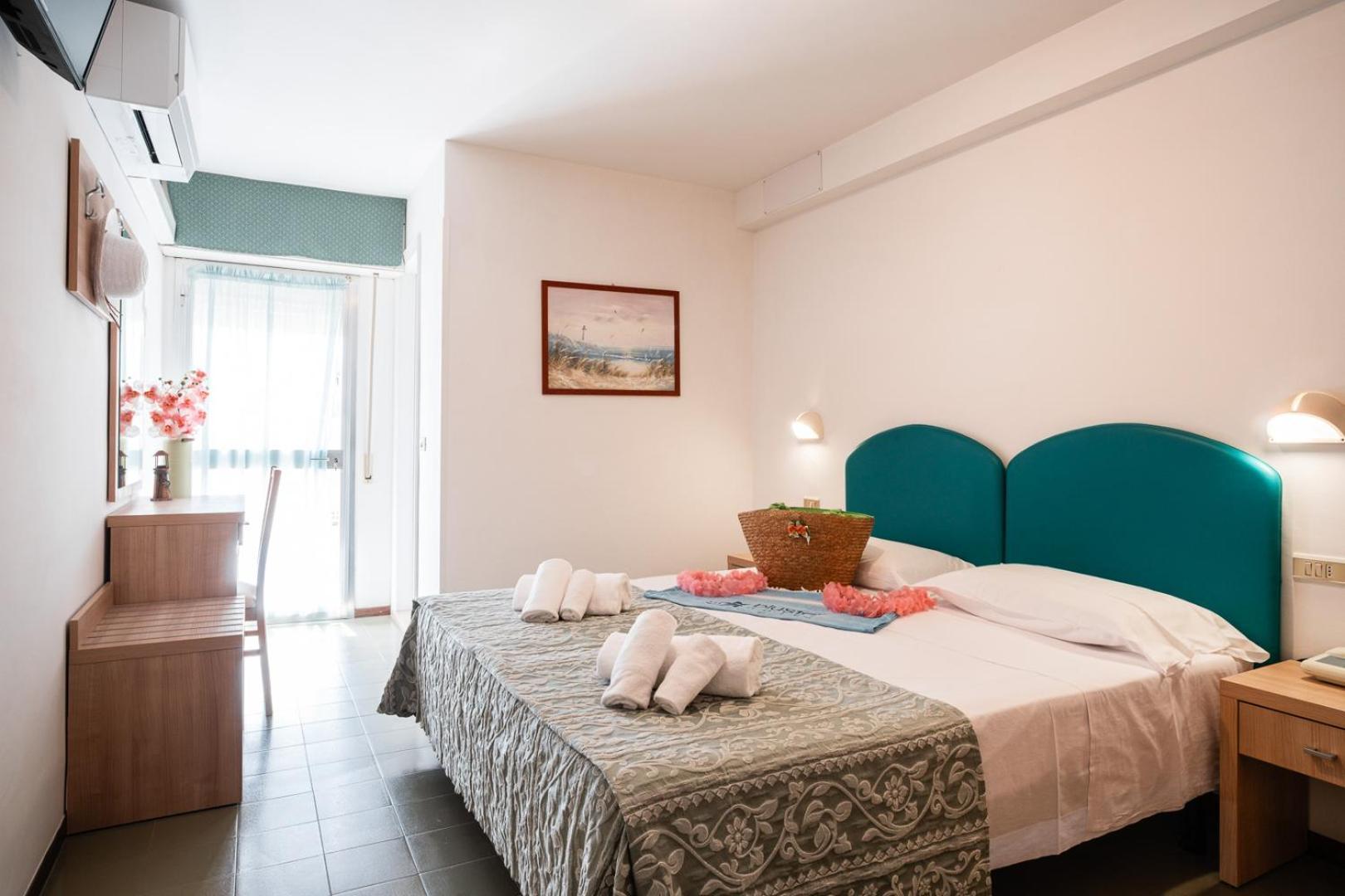 Blu Star Hotel Габиче Маре Екстериор снимка
